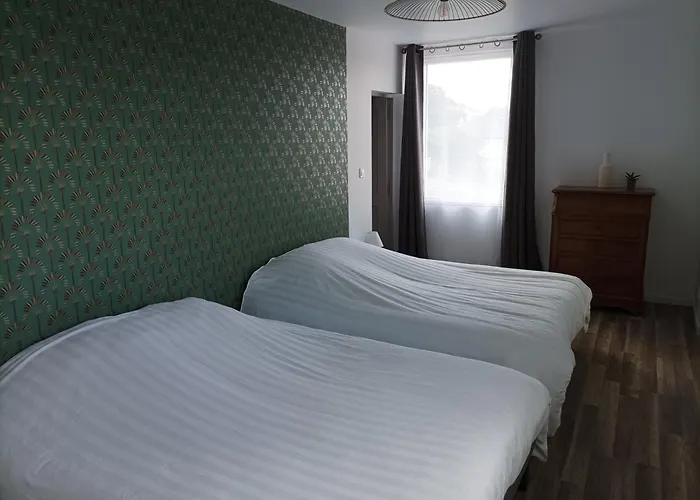 Ferme De La Riviere Bourdet Couette-café 3*